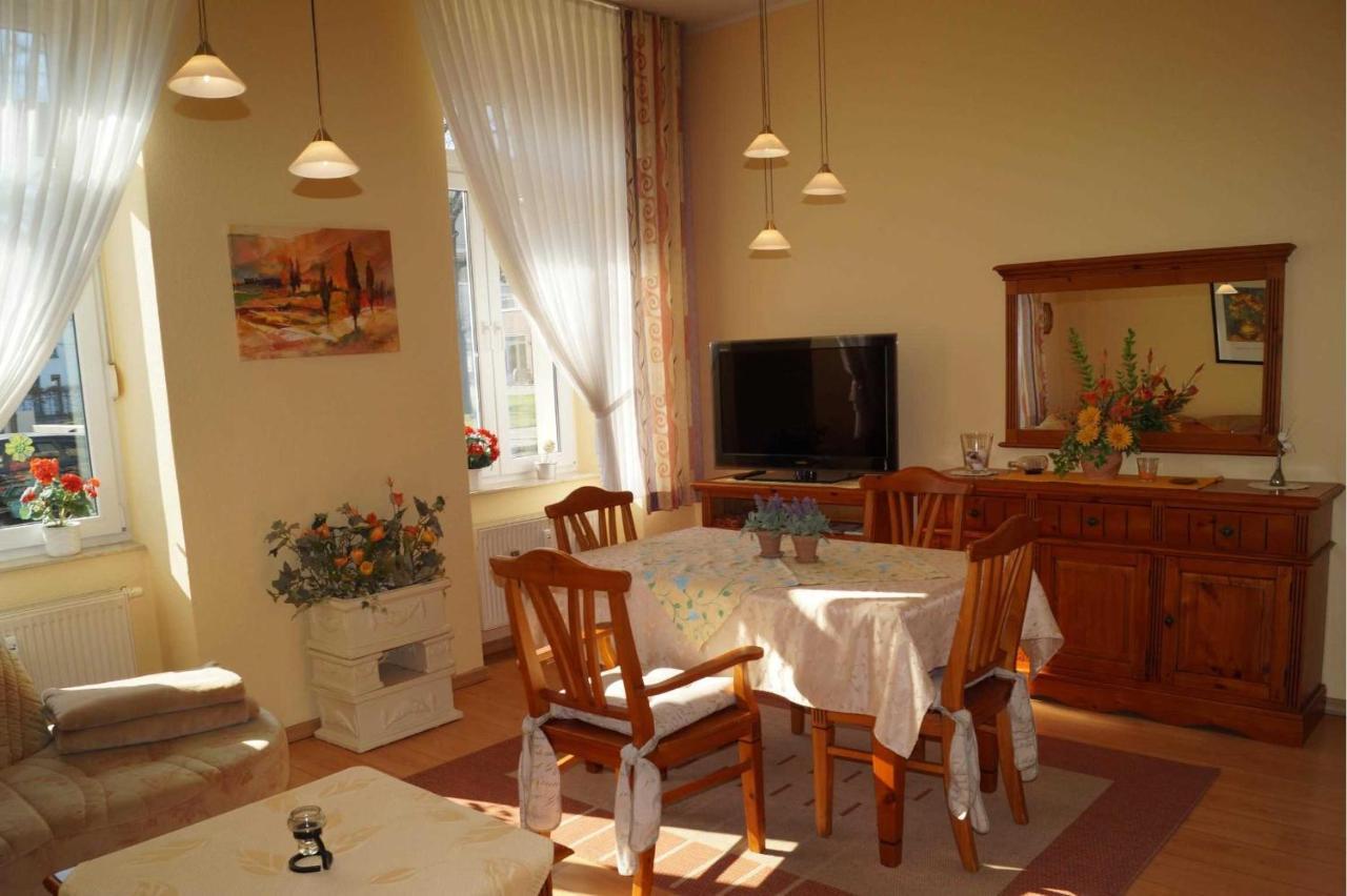 Ferienwohnung Ebel Objekt 27396 Росток Екстер'єр фото